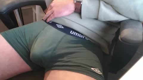 Griesie online show from November 17, 2025, 11:43 pm