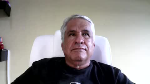 Snapshot of grisa01 chatting on January 19, 2025, 7:04 pm grisa01 online show from January 19, 2025, 7:04 pm