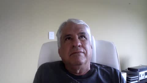 Snapshot of grisa01 chatting on November 3, 2025, 12:28 pm grisa01 online show from November 3, 2025, 12:28 pm