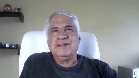 grisa01 online show from January 15, 2026, 12:43 pm