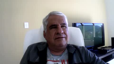 grisa01 online show from June 21, 2026, 2:19 pm