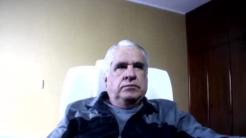 grisa01 online show from July 27, 2026, 12:34 pm