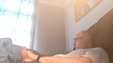 Snapshot of grossebite4444 chatting on June 7, 2026, 8:29 am grossebite4444 online show from June 7, 2026, 8:29 am