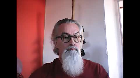 Snapshot of grybear60 chatting on January 17, 2025, 11:38 am Grybear online show from January 17, 2025, 11:38 am