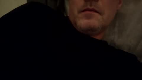 Snapshot of grzegorz34 chatting on November 16, 2025, 8:14 pm Greg online show from November 16, 2025, 8:14 pm