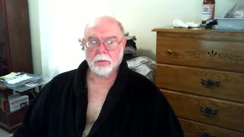 Snapshot of gtnolder60 chatting on March 18, 2026, 12:08 pm Gary online show from March 18, 2026, 12:08 pm