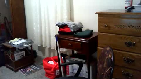 Snapshot of gtnolder60 chatting on March 25, 2026, 11:05 am Gary online show from March 25, 2026, 11:05 am