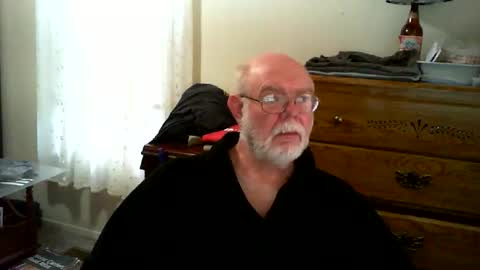 Snapshot of gtnolder60 chatting on April 11, 2026, 11:47 am Gary online show from April 11, 2026, 11:47 am