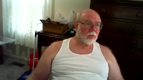 Snapshot of gtnolder60 chatting on July 11, 2026, 12:08 pm Gary online show from July 11, 2026, 12:08 pm
