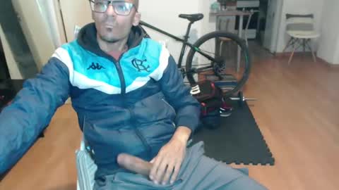 Snapshot of guachin_new chatting on October 26, 2025, 11:27 am guachin_new online show from October 26, 2025, 11:27 am