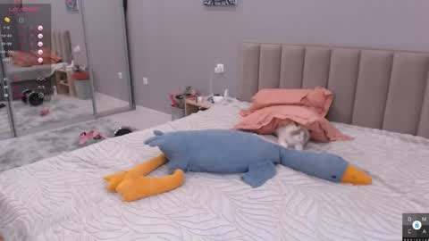 Eva online show from March 24, 2026, 6:40 am