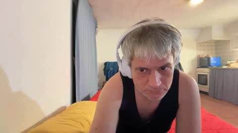 guardiannif_ online show from January 17, 2026, 1:32 am