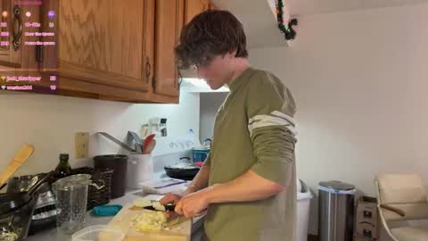 gucciboi4 online show from February 1, 2026, 5:00 pm