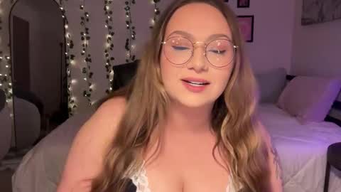 Eva online show from October 29, 2025, 2:58 am