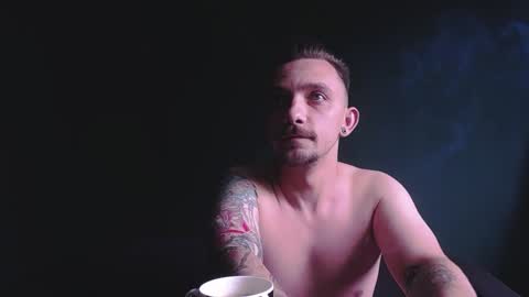 Snapshot of guesswhatbitch chatting on September 25, 2025, 10:08 am GuessWhatBitch online show from September 25, 2025, 10:08 am