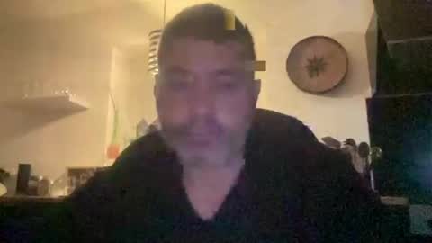 guil0 online show from February 4, 2026, 10:10 am