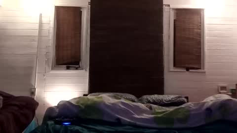 guimox online show from December 31, 2024, 12:43 am