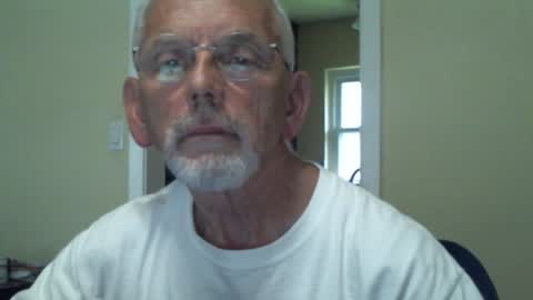 Snapshot of gulfcoast1952 chatting on December 7, 2024, 9:11 pm Roy online show from December 7, 2024, 9:11 pm