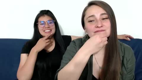 Snapshot of gumball_room chatting on November 9, 2025, 11:25 pm Vane blonde and Hazell black hair online show from November 9, 2025, 11:25 pm