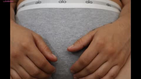 gummyluv online show from December 13, 2025, 7:53 pm