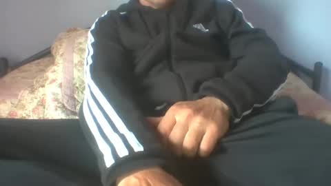 Snapshot of gunishment chatting on December 8, 2024, 1:14 pm gunishment online show from December 8, 2024, 1:14 pm