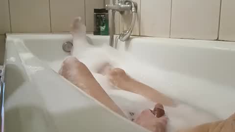 Snapshot of gunwo80 chatting on November 30, 2025, 10:19 am gunwo80 online show from November 30, 2025, 10:19 am