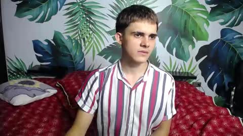 Snapshot of gurvinderr chatting on March 12, 2025, 3:29 pm Hushaima Gur online show from March 12, 2025, 3:29 pm