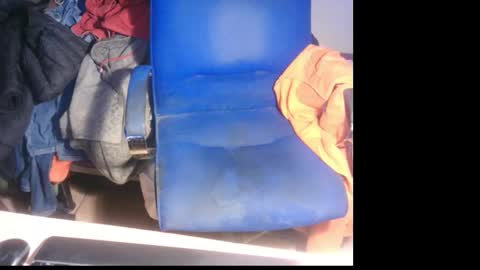 gusanito_enano online show from March 27, 2026, 6:51 pm