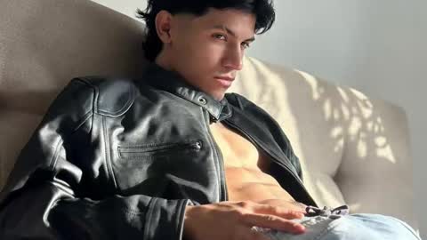 Guts online show from January 30, 2025, 5:06 pm