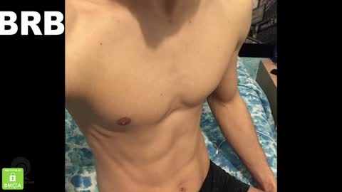 Snapshot of guy2015big chatting on January 20, 2025, 4:23 pm Flo online show from January 20, 2025, 4:23 pm