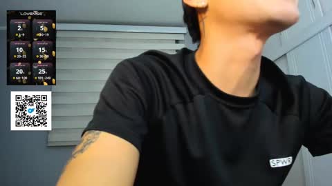 Snapshot of guy_veryhot1 chatting on September 25, 2025, 1:42 am onlyfans kevin garcia s online show from September 25, 2025, 1:42 am