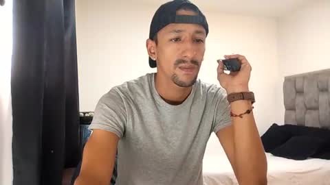 Snapshot of guykarim chatting on June 26, 2026, 9:41 pm karim online show from June 26, 2026, 9:41 pm
