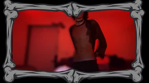 Snapshot of gweendolyngg chatting on December 2, 2025, 7:47 am Gweendolyn online show from December 2, 2025, 7:47 am