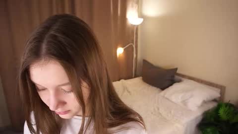 Molly online show from February 3, 2026, 5:05 am