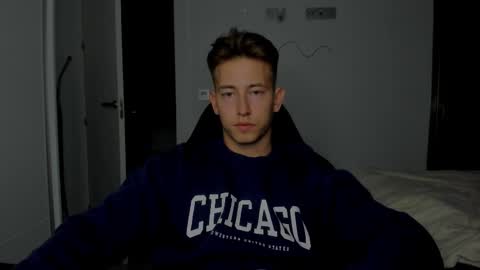 Oliver online show from March 3, 2026, 11:32 pm