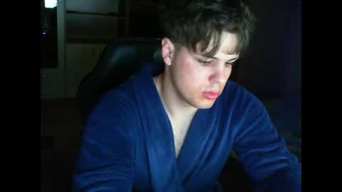 gymguy0505 online show from March 15, 2026, 10:05 pm