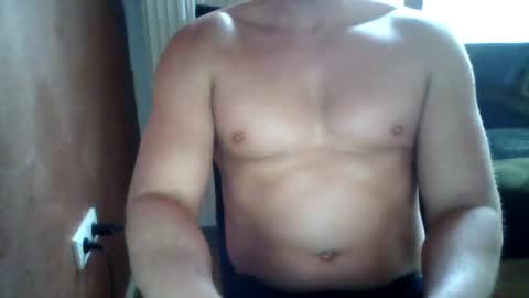 Snapshot of gymxxx_ chatting on February 16, 2025, 12:54 pm gymxxx_ online show from February 16, 2025, 12:54 pm