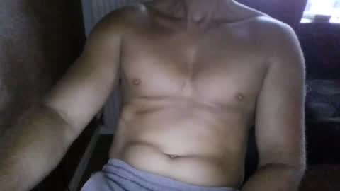 gymxxx_ online show from July 7, 2026, 5:43 am