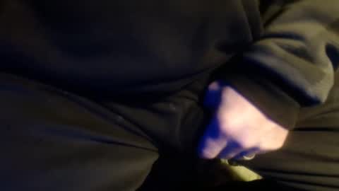 Snapshot of h2omygod chatting on February 11, 2025, 12:37 pm H2omygod online show from February 11, 2025, 12:37 pm