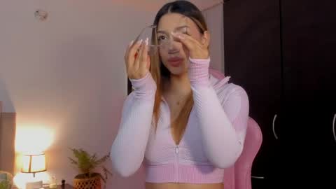 Snapshot of h3y_mia3 chatting on March 30, 2026, 10:55 pm Paulina online show from March 30, 2026, 10:55 pm