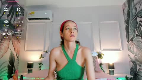 Snapshot of hada_magica chatting on June 18, 2026, 11:36 am hada_magica online show from June 18, 2026, 11:36 am