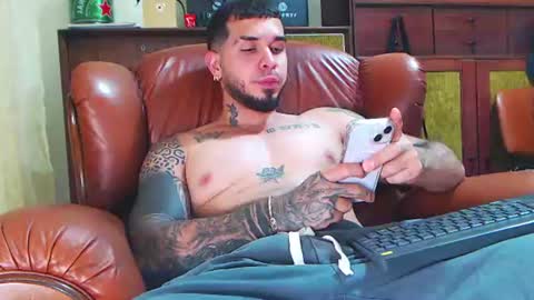 Snapshot of hades_carter chatting on June 3, 2026, 6:57 pm Hades online show from June 3, 2026, 6:57 pm