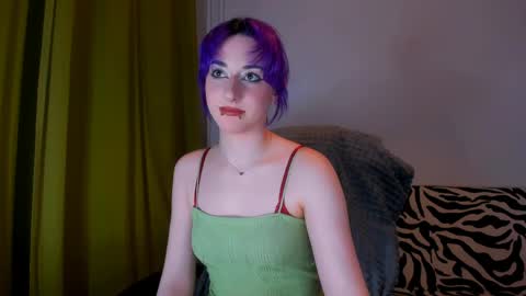 hadley online show from April 5, 2026, 7:44 pm