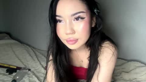 May online show from June 1, 2026, 2:52 pm