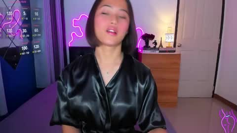 eurasian girl andrea  online show from April 12, 2026, 11:43 pm