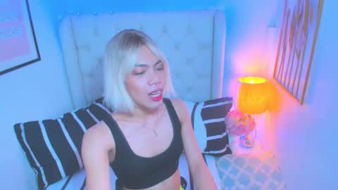 HAILEE HORNY online show from February 10, 2025, 11:57 am