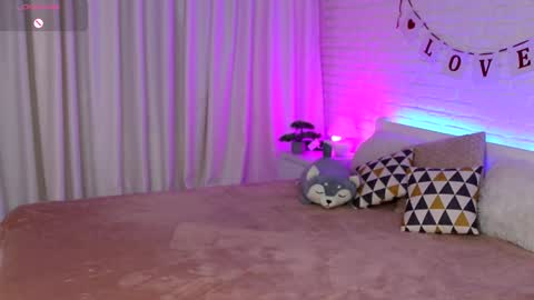 Hailey  Green online show from February 12, 2026, 9:10 pm