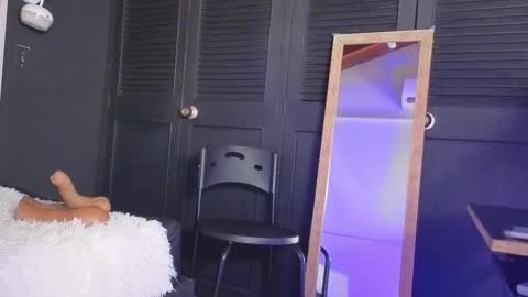 haileycat_ online show from February 24, 2026, 1:58 am