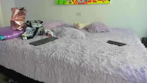 Hailey online show from November 19, 2025, 3:23 pm