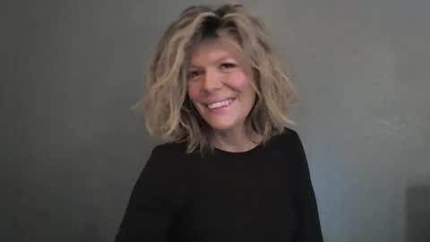 Hailey online show from April 23, 2026, 5:48 pm